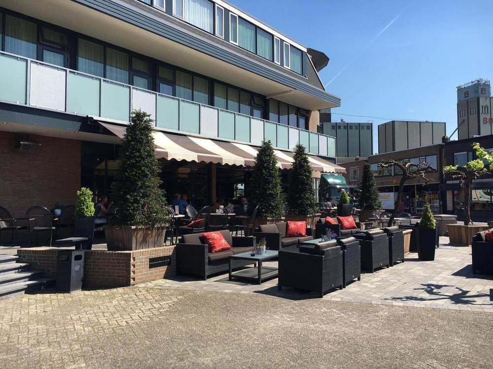 Hotel Restaurant De Zwaan Raalte Exteriör bild